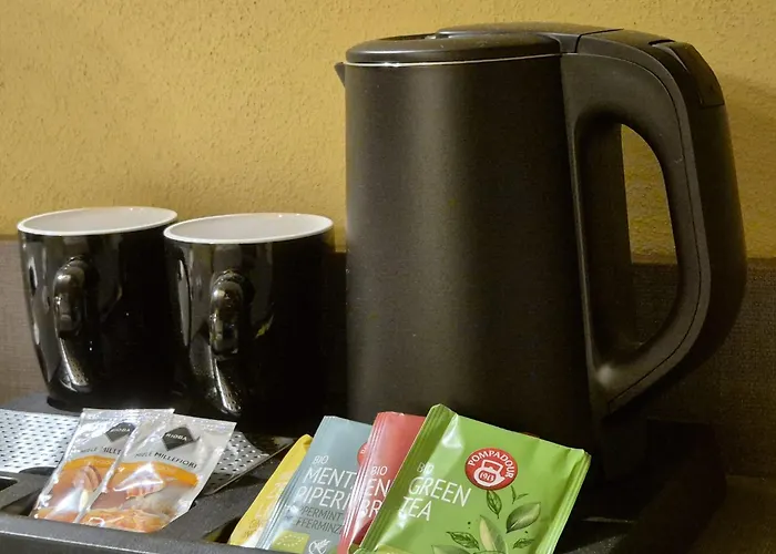 ゲストハウス Il Bivio 3*