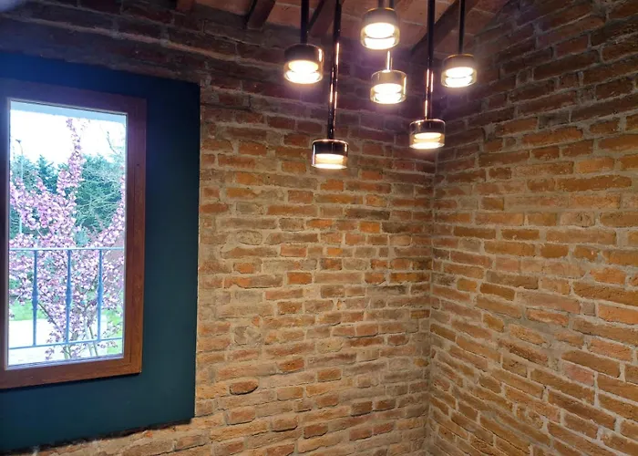 招待所 Il Bivio Correggi